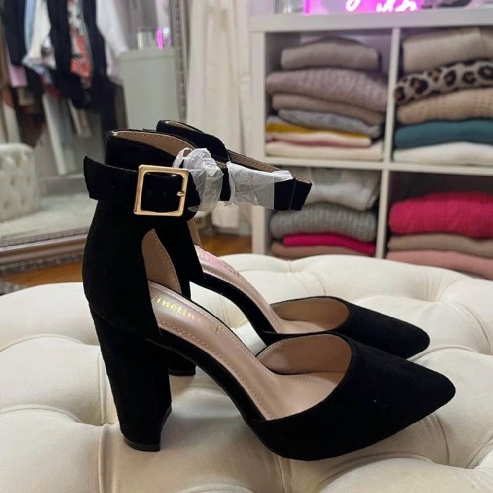 NEW Ninetin Gel Sole Black Vegan Suede Ankle Strap Block Heel Size 7.5 Black - Picture 6 of 7